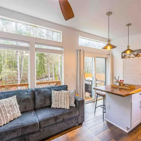 Rivers Edge River Side Tiny Home